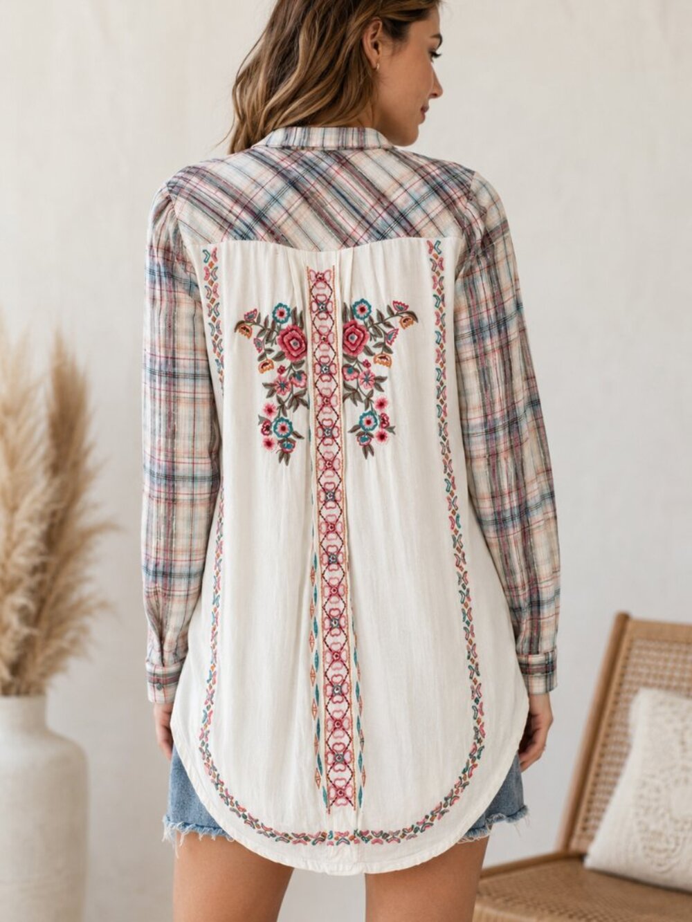 Anthropologie Plaid Embroidered Shirt Top Blouse Small Button Long Sleeve
